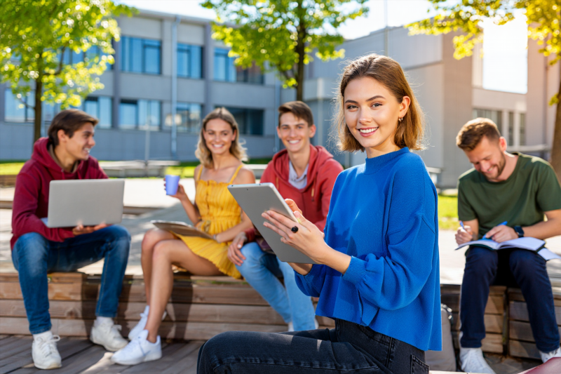 Как стать участником Центра общественного мнения и выиграть преимущества