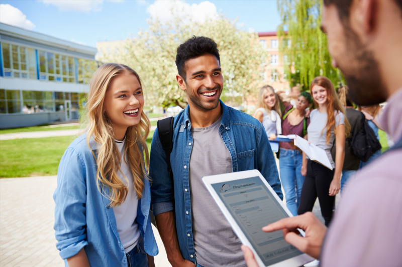 Как попасть в программу Easy Way и развить свои навыки